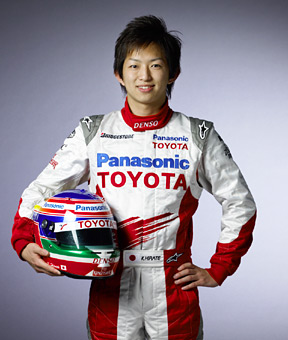 平手晃平