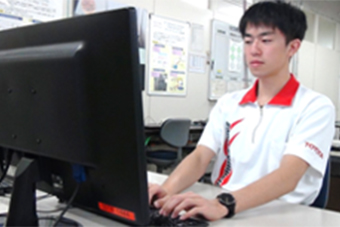 技能五輪での活躍|トヨタ工業学園