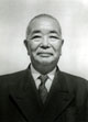 初代会長小島濱吉氏