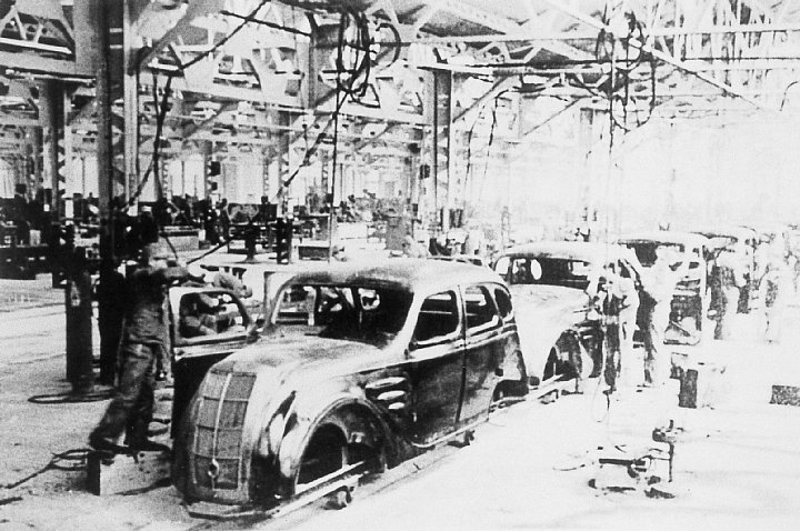 トヨタ企業サイト トヨタ自動車75年史 第1部 第2章 第4節 第6項 号口管理 を採用
