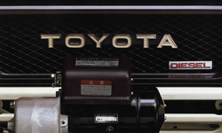 トヨタ企業サイト | トヨタ自動車75年史 | 車両系統図 | 車両