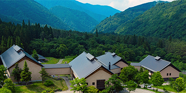 郷 トヨタ 自然 学校 白川