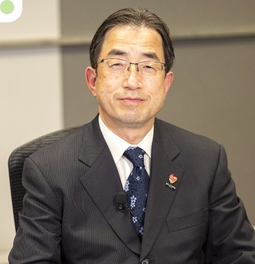 関岡 真氏