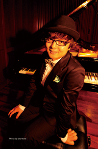 光田 健一　　Kenichi Mitsuda　（キーボード）