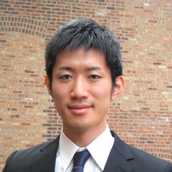 著者:大西健史