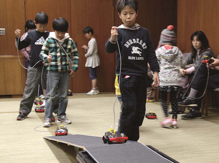 手作りハイブリッドカー